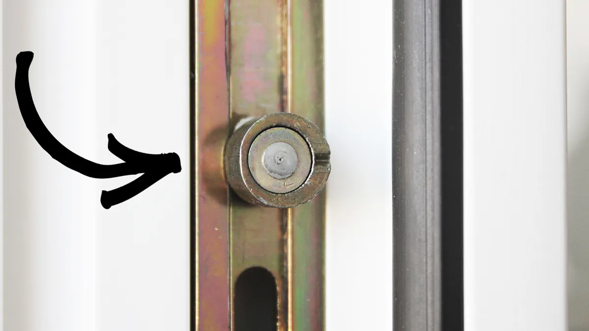 Der richtige Anpressdruck – so halten Ihre Fenster die Heizwärme