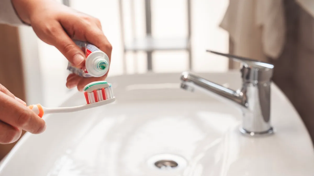 Colgate‑Palmolive macht Zahnpastatuben komplett recycelbar